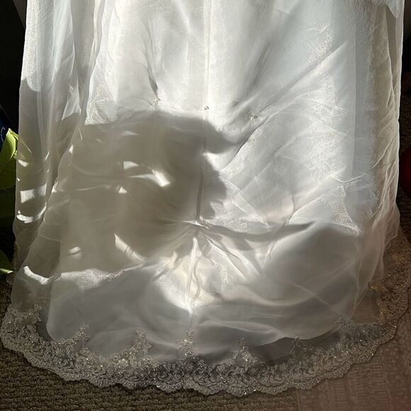 Michaelangelo Size 8 Strapless Wedding Dress chapel Train wedding dress Beaded t - Picture 8 of 10